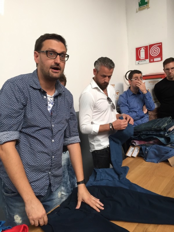 Flavio Tonello stellte sich den zahlreichen Fragen zu den präsentierten Finish-Ergebnissen.