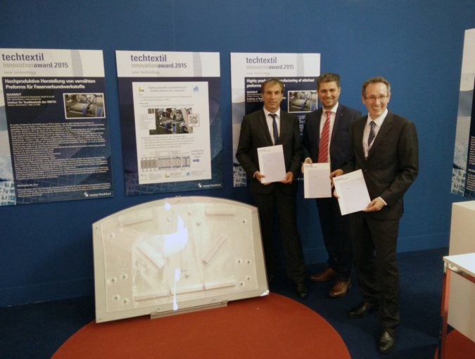 Hans-Rochus Groß, Emil Stutznäcker GmbH & Co.KG mit Mesut Cetin und Josef Klingele, ITA (v. l.)
Photo: ITA