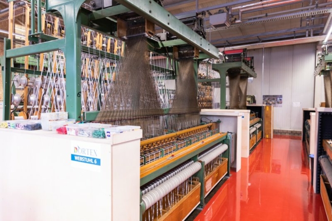 Dortex-Webstuhl.jpg