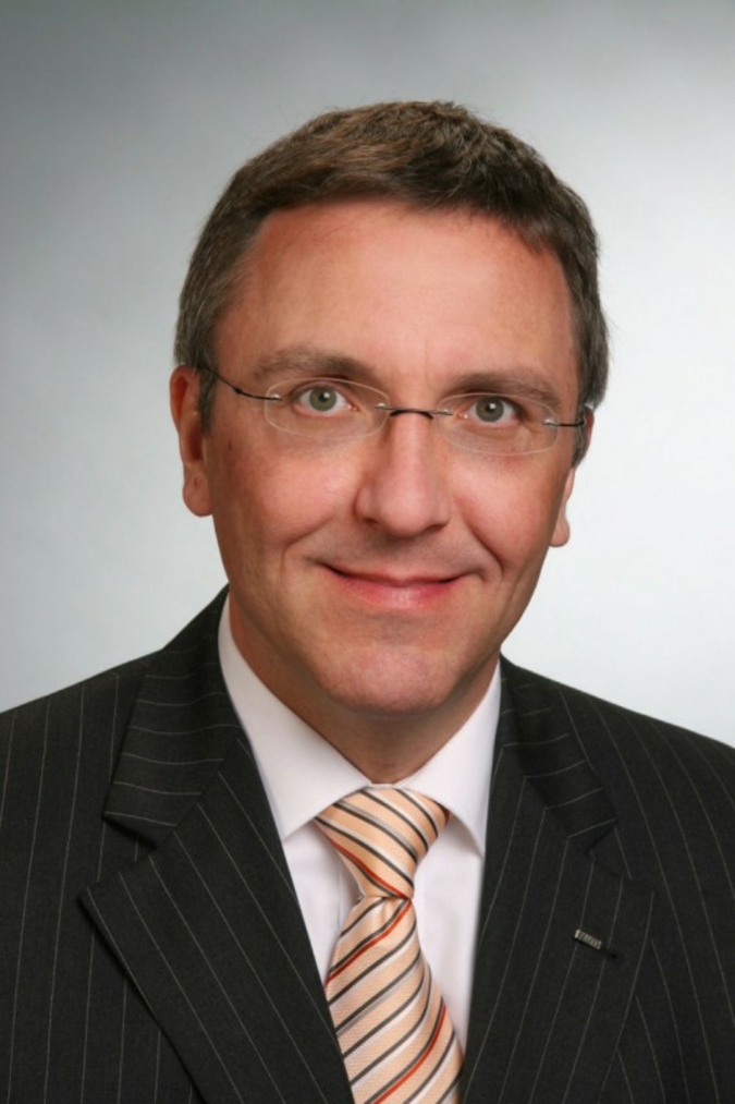 Prof. Thomas Gries will Technische Textilien bei acatech  \