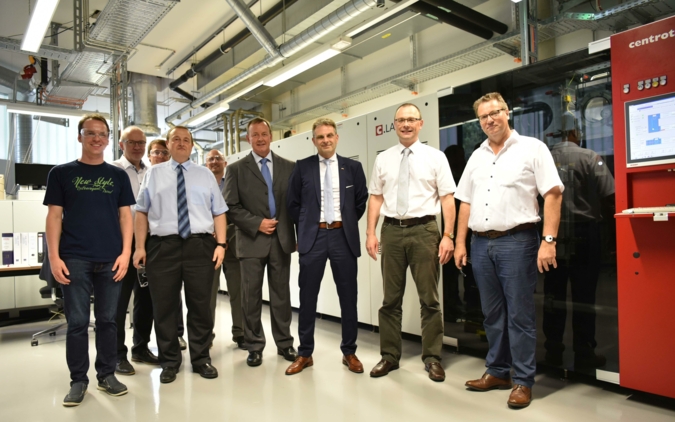 DITF_PM_Carbonfasern_aus_Holz_Foto