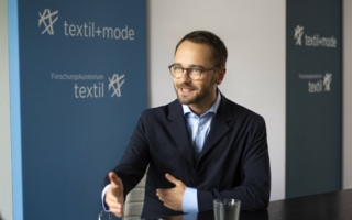 Jonas-Stracke-textilmode.jpg