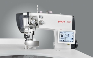Pfaff-3834-Naehmaschine.jpg