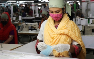 Face-Mask-Production-in-Denim.jpg