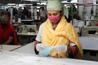 Face-Mask-Production-in-Denim.jpg