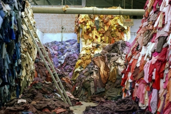 Screenshot - Ausstellung: Fast Fashion.
Die Schattenseiten der Mode (Photo: Fast Fashion - Die Ausstellung)