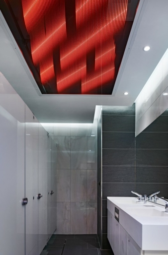 Als Vertreter aus dem Bereich textile Hightech-Materialien präsentiert Ettlin das lichttechnische Spezialgewebe Ettlin lux, das bei Durchleuchtung...