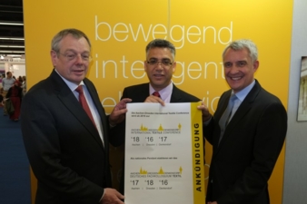 Die Leiter der Textilforschungsinstitute präsentieren ihre nächsten gemeinsamen Veranstaltungen. 
Photo: Gesamtverband textil + mode