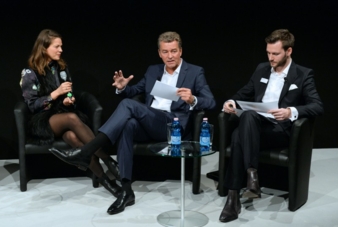 Prominente entdecken die Heimtextil für sich.  Zur Eröffnungspressekonferenz kam Schauspielerin und Hotelbesitzerin Jessica Schwarz. Im Bild mit...