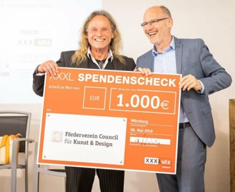 Spendenscheck.jpg