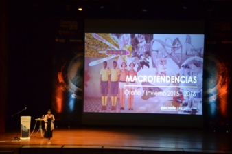 Martha Calad spricht über Macrotrends Photo: Hannah Werner