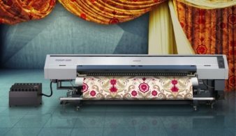 Mimaki präsentiert den neuen TS500P-3200 Tintenstrahldrucker für Heimtextilien und Dekorstoffe
Photos: Mimaki